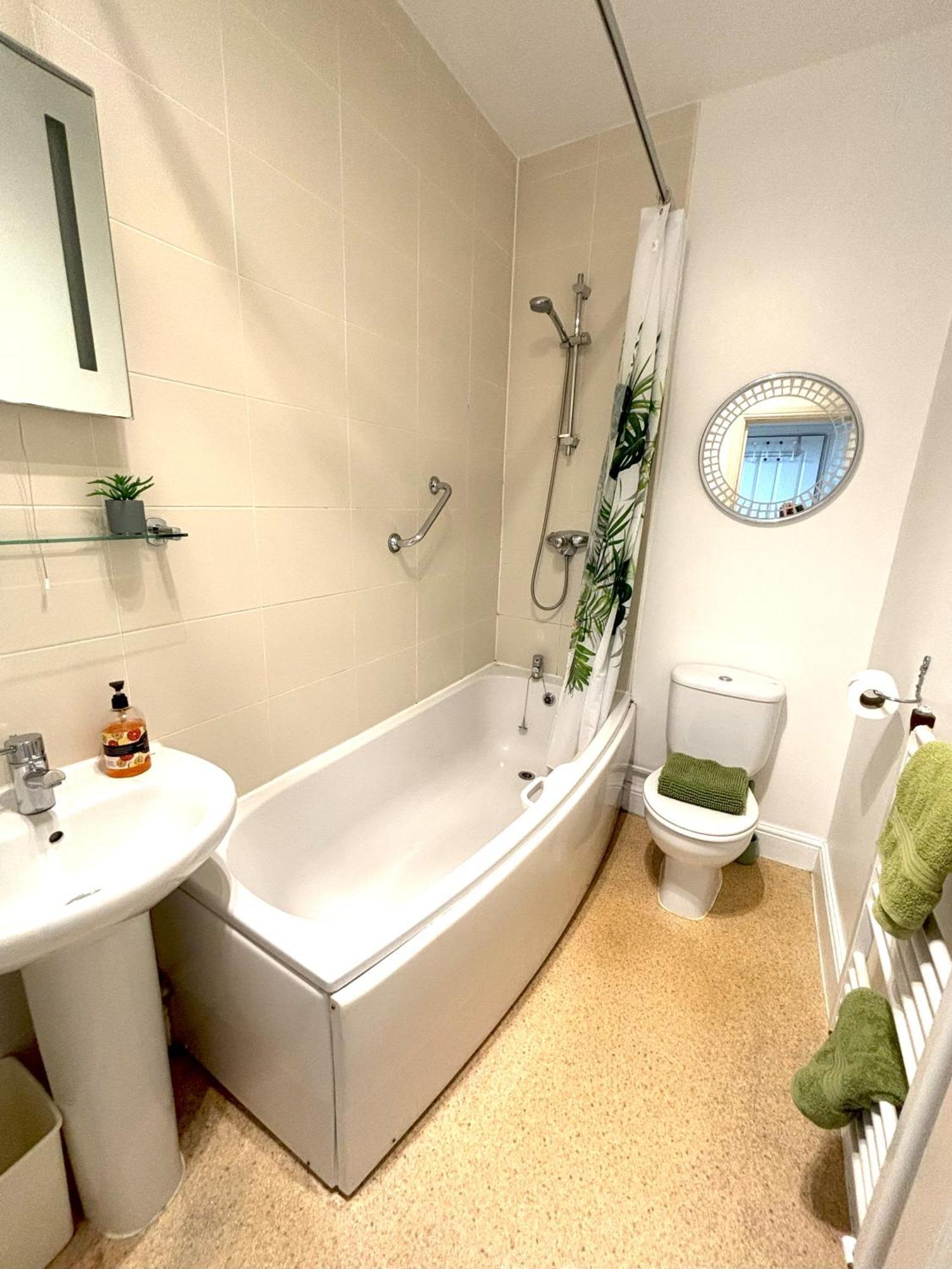 Seabreeze Apartment Eastbourne Luaran gambar