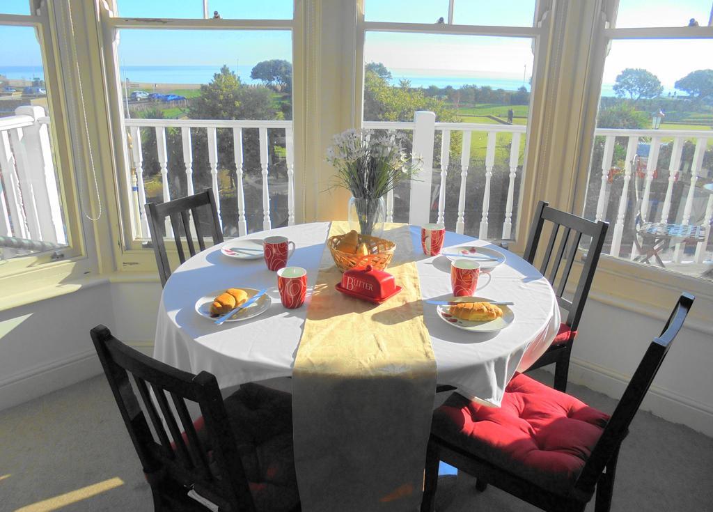 Seabreeze Apartment Eastbourne Luaran gambar