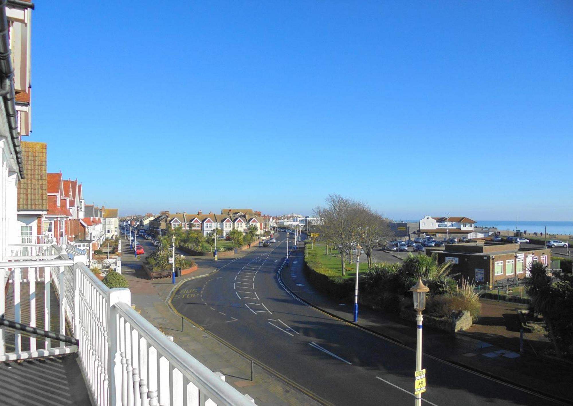 Seabreeze Apartment Eastbourne Luaran gambar